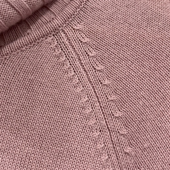 Repeat Cashmere Wide Ribbed Turtleneck Sweater in Dusty Pink Cashmere Wool S - Picture 11 of 16